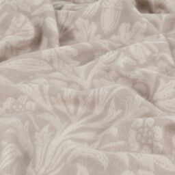 Morris & Co Marigold Jacquard Throw in Stone - Size: 130 cm x 170 cm - thumbnail 6