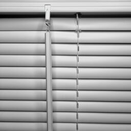 Furnished Teak PVC 25mm Slat Venetian Blinds - Trimmable Window Blinds for Home & Office in Pale Orange - Size: 185 cm width x 150 cm drop - thumbnail 3
