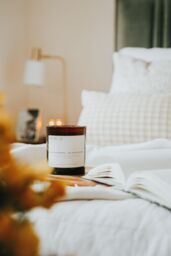 Imvelo Candle Co Signature Candle - Sandalwood + Black Pepper in Amber - thumbnail 2