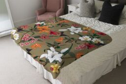 Benjamin Tate Design Selection Of Flowers Blanket in Natural - Size: 120 cm x 150 cm - thumbnail 3