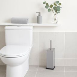 Harbour Housewares 2x Square Toilet Brushes with Holder - Non Slip Cleaning Brush Set in Metallic Silver - thumbnail 7