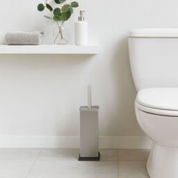Harbour Housewares 2x Square Toilet Brushes with Holder - Non Slip Cleaning Brush Set in Metallic Silver - thumbnail 6