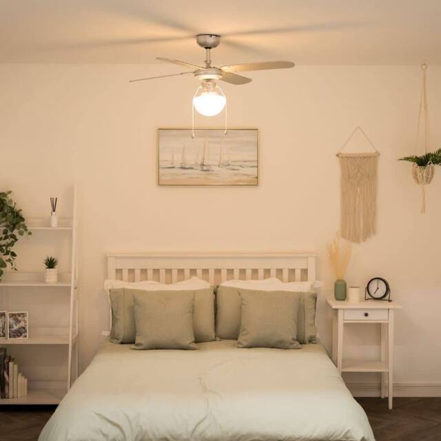 "ValueLights Mirage 42"" 4 Blade Chrome & Black Ceiling Light Fan with Remote in Silver" - image 1