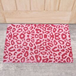 Melody Maison Pink Leopard Print Coir Door Mat in Dark Pink - Size: 100 cm diameter - thumbnail 2