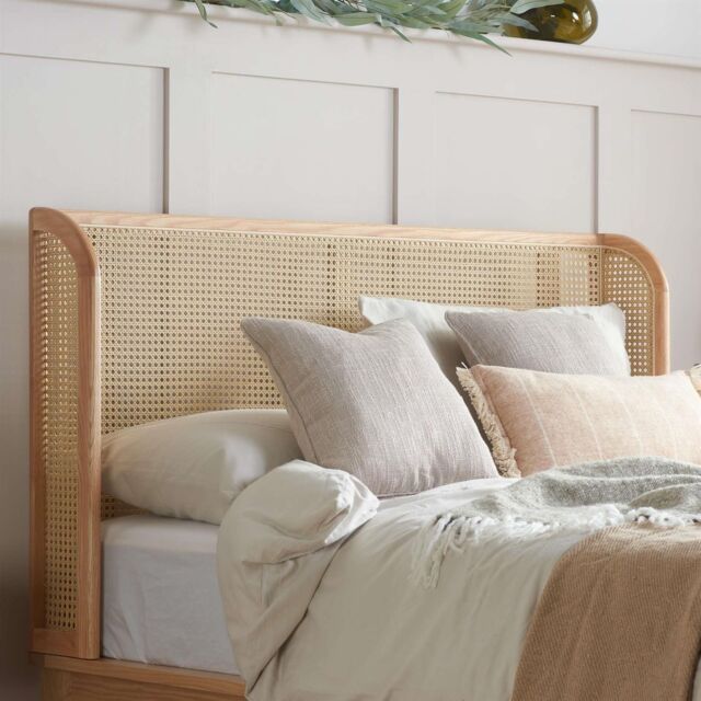 Birlea Rattan Bed Frame Venice Oak 4FT6 135cm Wrap Around in Beige - Size: King - image 1