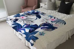 Benjamin Tate Design Winter Tropical Blanket in Natural - Size: 120 cm x 150 cm - thumbnail 3