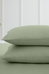 Bianca '200 Thread Count Cotton Percale' Standard Pillowcase Pair in Green - thumbnail 2