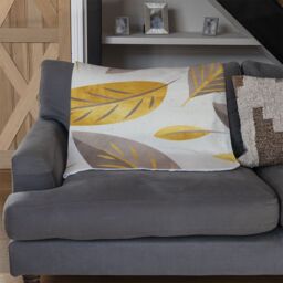 Benjamin Tate Design Botanical Gold & Purple Leaf Blanket in Natural - Size: 120 cm x 150 cm - thumbnail 2