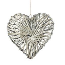 Red Hamper Wicker Heart Wreath Grey Wash Finish - thumbnail 1