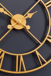 Orsina Gold & Silver Wall Clock, Round Analogue Clock With Roman Numerals & Spade Hands, Silent Wall Clock - thumbnail 5