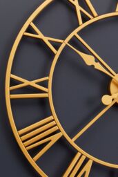 Orsina Gold & Silver Wall Clock, Round Analogue Clock With Roman Numerals & Spade Hands, Silent Wall Clock - thumbnail 4