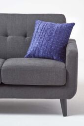Homescapes Crushed Velvet Cushion Cover in Navy - Size: 55 cm x 55 cm - thumbnail 4