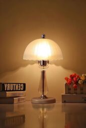 Living and Home Crystal Table Lamp with Scalloped Lampshade in White - thumbnail 3