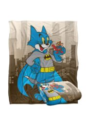 Warner Bros. Tom Batman Superman Jerry Heros In The City Silky Touch Super Soft Throw Blanket 152 X 127 cm in White - thumbnail 2