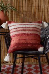 Drift Home 'Grayson' Textured Outdoor Garden Filled Bench Cushion in Terracotta - Size: 43 cm x 43 cm