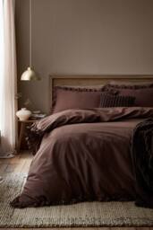 Appletree 'Cassia Frill' 100% Cotton Relaxed Look Duvet Cover Set in Chocolate - Size: Double - thumbnail 4