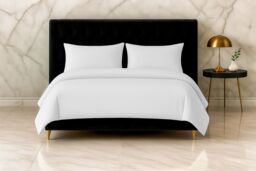 Snug City Microfibre Soft Touch Duvet Cover & Pillowcase/s Set Bed Linen in White - Size: Super King - thumbnail 1