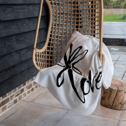 Benjamin Tate Design Love Type Blanket in Natural - Size: 120 cm x 150 cm - thumbnail 4