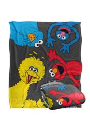 Sesame Street Characters All Around Silky Touch Super Soft Throw Blanket 152 X 127 cm in White - thumbnail 2