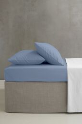 Catherine Lansfield 'Easy Iron Percale' Standard Pillowcase Pair in Blue - Size: Standard Pillow Case - thumbnail 2
