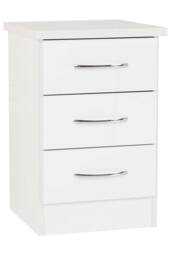 Seconique Nevada 4 Door 2 Drawer Mirrored Wardrobe Bedroom Set in White - thumbnail 4