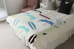 Benjamin Tate Design Surf Boards & Palm Trees Blanket in Natural - Size: 120 cm x 150 cm - thumbnail 3