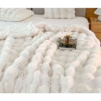 PEACH ACCESSORIES Small Luxurious Faux Fur Chair Blanket (100*160cm) (30in*63in) in Cream - thumbnail 4