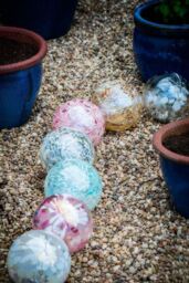Sienna Glass 15cm Friendship Ball Pastel Silver - thumbnail 6