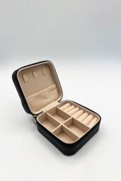SVNX Women's Travel Jewellery Box in Pink in Black - thumbnail 1
