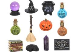 KDMD Shelf of Shadows 12-Day Halloween Advent Calendar in Blue - thumbnail 5