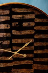 Orsina Modern Black & Gold Wall Clock, Agate Effect Glass Clock With Artistic Brushstroke Dial, Wall Clock - thumbnail 4