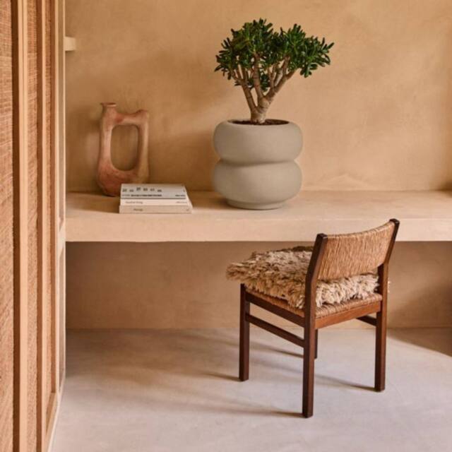 Charles Bentley Elho Amber Roll Low 43 Beige Indoor & Outdoor Plant Pot - image 1