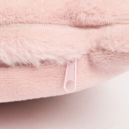 OHS 2 x Faux Fur Thick Rib Filled Cushion Covers in Pink - Size: 45 cm x 45 cm - thumbnail 3