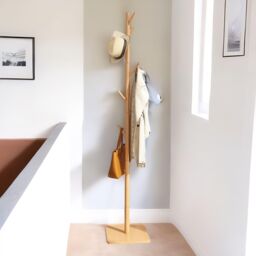 Rafaelo Mobilia Wooden 8 Hook Coat Stand With Square Base in Brown - thumbnail 2