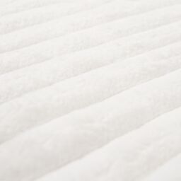 OHS Ribbed Faux Fur Throw Super Soft Fluffy Thick Fleece Bed Blanket in White - Size: 150 cm × 200 cm - thumbnail 6