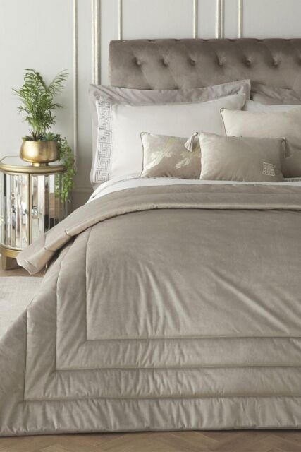 Laurence Llewelyn-Bowen 'Chic' Luxury Soft Velvet Frame Stitched Warm & Cosy Bedspread in Light Grey - image 1