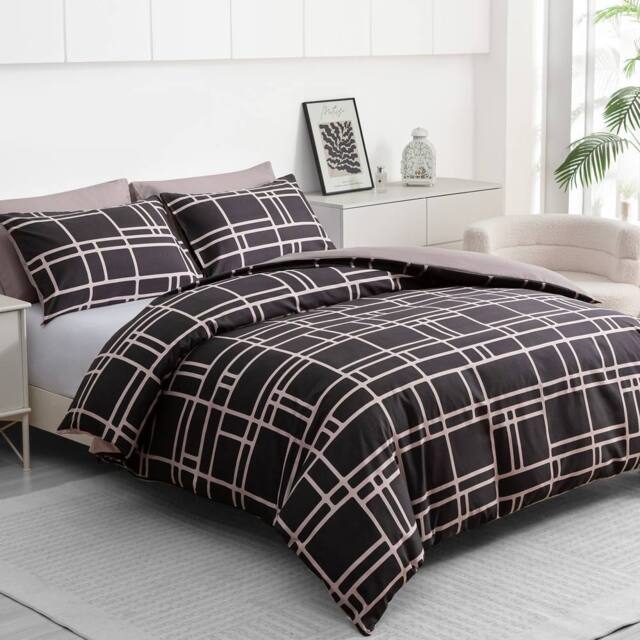Grace Luxury Hypoallergenic King Size Duvet Cover with Matching Pillowcases in Light Brown - Size: Single - image 1