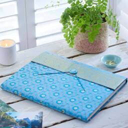 Paper High Extra Large Sari Fabric Photo Album in Green - thumbnail 5