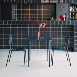 sweeek 2-seater Square Steel Garden Table Set With Chairs in Navy - thumbnail 3