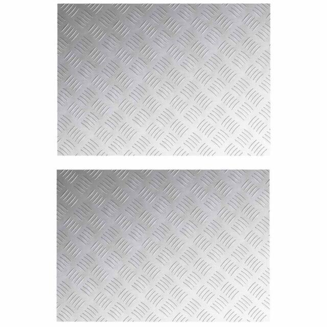 Berkfield Home Aluminum Checker Plates 2 pcs Anti-Slip 70x50 cm in Silver - Size: Medium - image 1