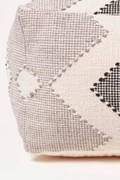 Homescapes Malmo Handwoven Textured Pouffe Bean Cube in Grey - thumbnail 3