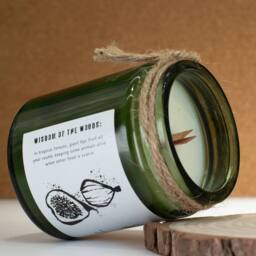 Serenityy Aroma Woodwick Soy Candle - Fig & Cassis in Dark Green - Size: 0.5m x 1m - thumbnail 3