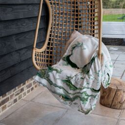 Benjamin Tate Design Green Marble Blanket in Natural - Size: 120 cm x 150 cm - thumbnail 4