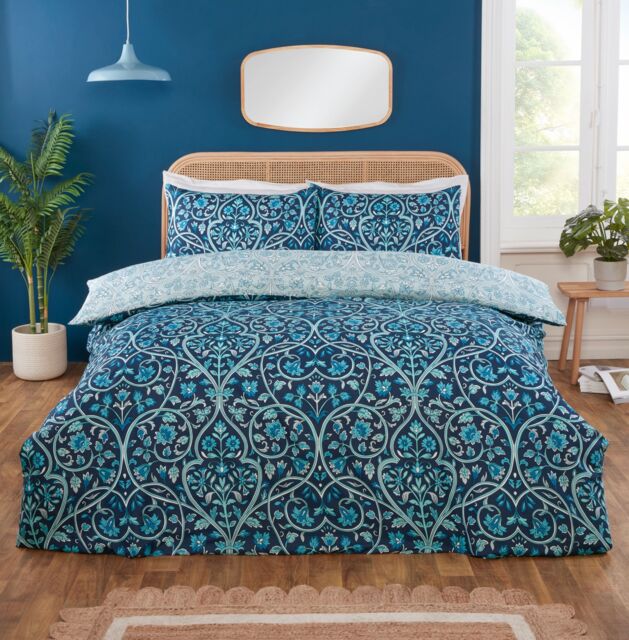 Rapport Home Harrow Microfibre Floral Reversible Duvet Cover Set with Pillowcase in Blue - Size: King - image 1