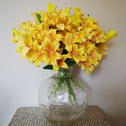 Leaf 12 x 60cm Artificial Lily Stem Yellow (144 Flowers) - Size: 12 x 60 cm - thumbnail 1