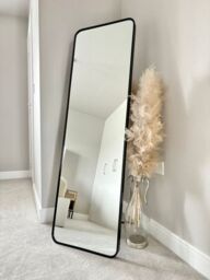 Downton Interiors Stunning Black Rectangular Metal Frame Wall or Floor Standing Dressing Mirror 145cm x 45cm - Soho Collection - Size: XL - thumbnail 1
