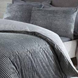 Smart Living Luxurious Reversible Sparkle Ribbed Fleece Duvet Cover & Pillowcases in Grey - Size: Double - thumbnail 2