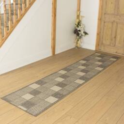 runrug Hallway Carpet Runner Rug - Hardwearing & Durable, 7mm - 'Patch' in Brown - Size: 80 cm x 240 cm - thumbnail 3