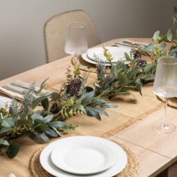 Scottish Everlastings Ltd 180cm Rustic Eucalyptus Garland in Green - thumbnail 1