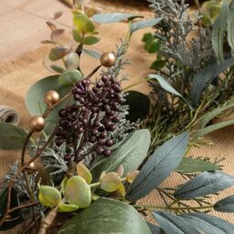 Scottish Everlastings Ltd 180cm Rustic Eucalyptus Garland in Green - thumbnail 2